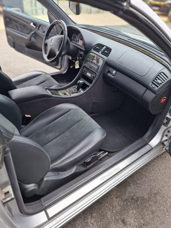 Mercedes 230 CLK – Image 7