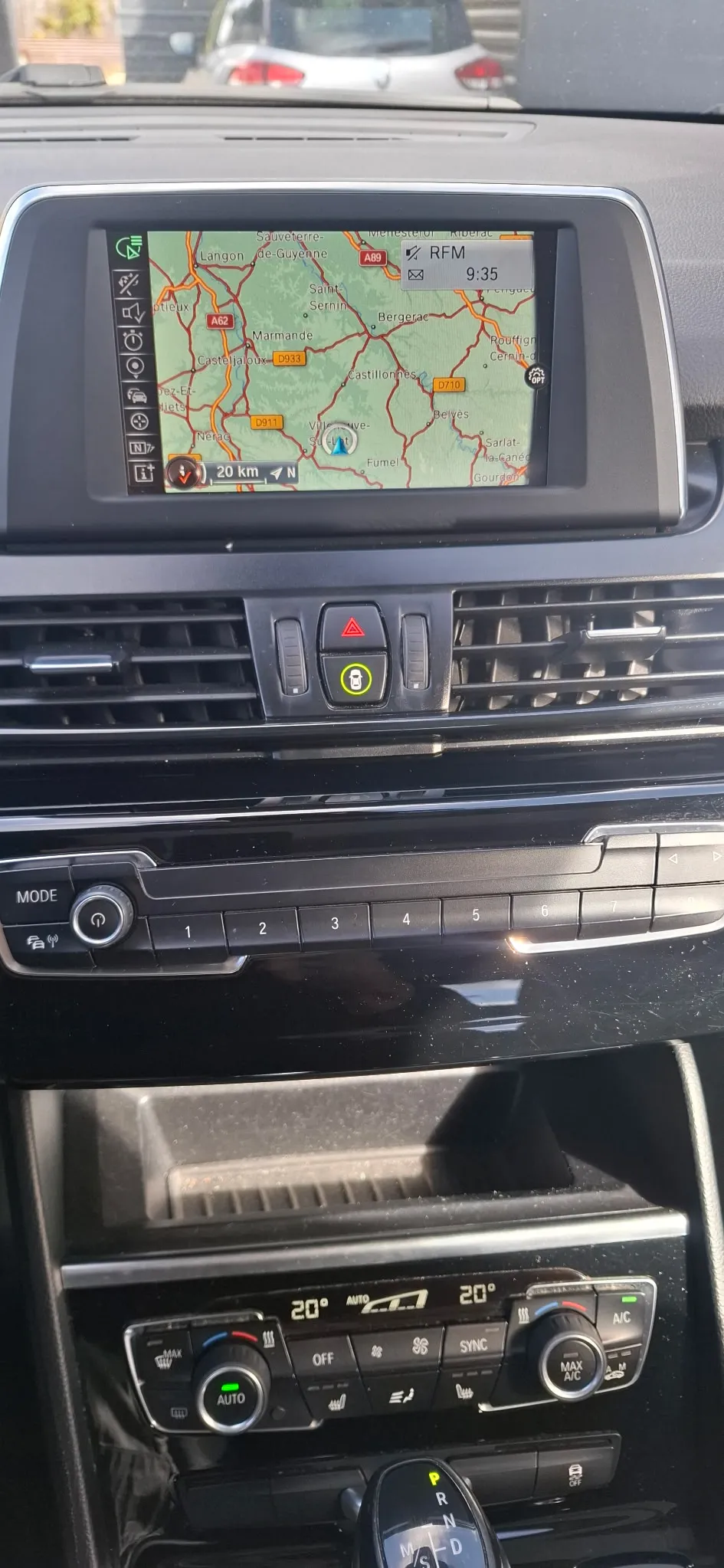 Série 2 218d F45 Active Tourer – Image 9